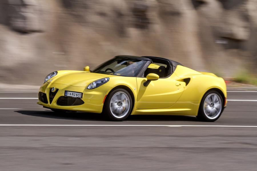  Alfa Romeo 4C Spider (960) 2015 года  (AU) (фото 27 из 40)